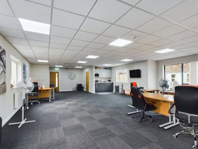 10, Elliston Terrace, Carmarthen, Office To Let - Image 4