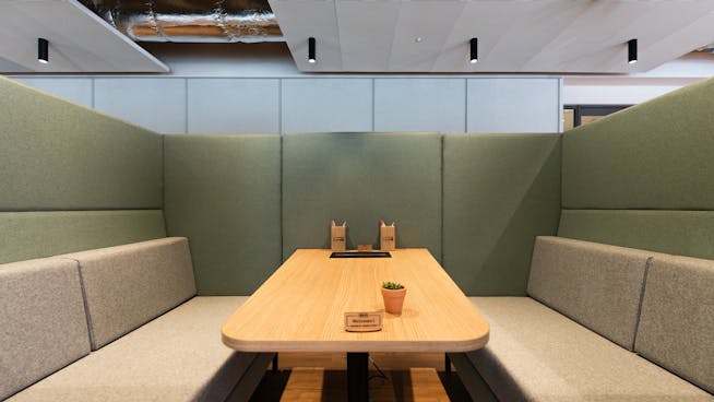 Human Spaces, 10 South Parade, Leeds, Offices To Let - DSC08475.jpg