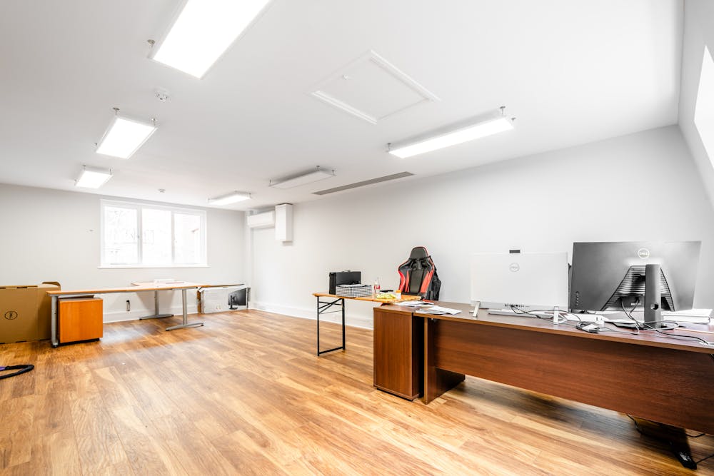 3rd Floor, 22-23 Widegate Street, London, Office To Let - Widegate St 2223 3F  Low Res 7.jpg