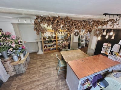 29 and 29A High Street, Welwyn, Residential / Retail For Sale - 37.jpg