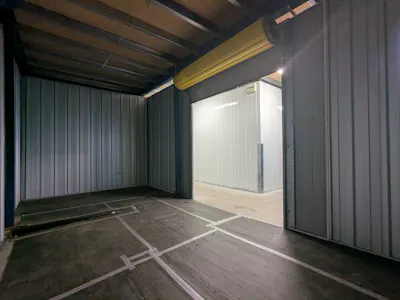 Multi Store, Station Yard, Shalford, Guildford, Industrial / Light Industrial To Let - PXL_20260623_142311832.jpg