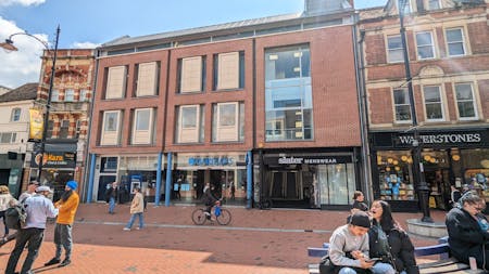 90-93 Broad Street, Reading, Class E Retail / Leisure / Retail / Retail - In Town To Let - PXL_20240507_123151652.jpg