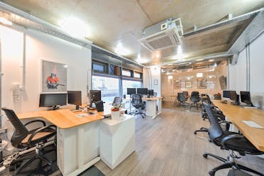 Unit 6, 24a High Street, Stratford, Offices For Sale - 13580251268dfae286d1d6ARW1.jpg - More details and enquiries about this property