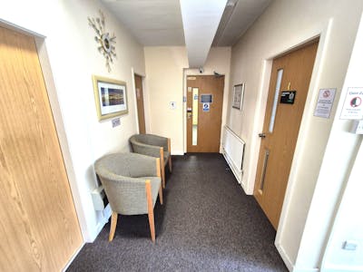 Office 4, Second floor, Rohans House, Stockport, Office To Let - 20250912_125644.jpg