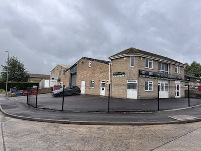 22A Oxford Road, Yeovil, Industrial/Logistics / Office For Sale - IMG_2637.jpeg