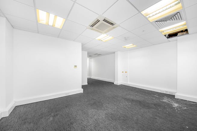 4th Floor, 5 Conduit Street, London, Office To Let - IMG_0852.jpg