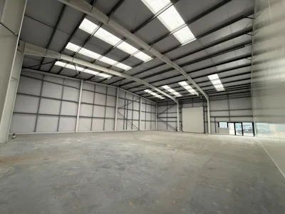 Unit 36, Block 6, Roscommon Way, Canvey Island, Industrial / Trade Counter To Let - 0352a5a4-a4e0-4ed4-a5aa-fc33bd1ddbeb.jpg