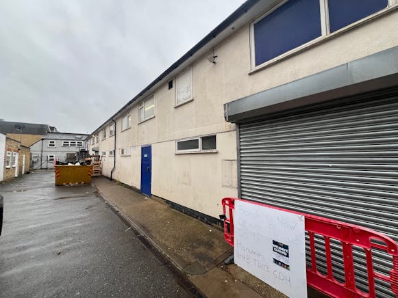 1 Park Road, Hampton, Industrial / Retail Lease Assignment - 5.jpg 1 Park Road, Hampton, Industrial / Retail Lease Assignment - 5.jpg