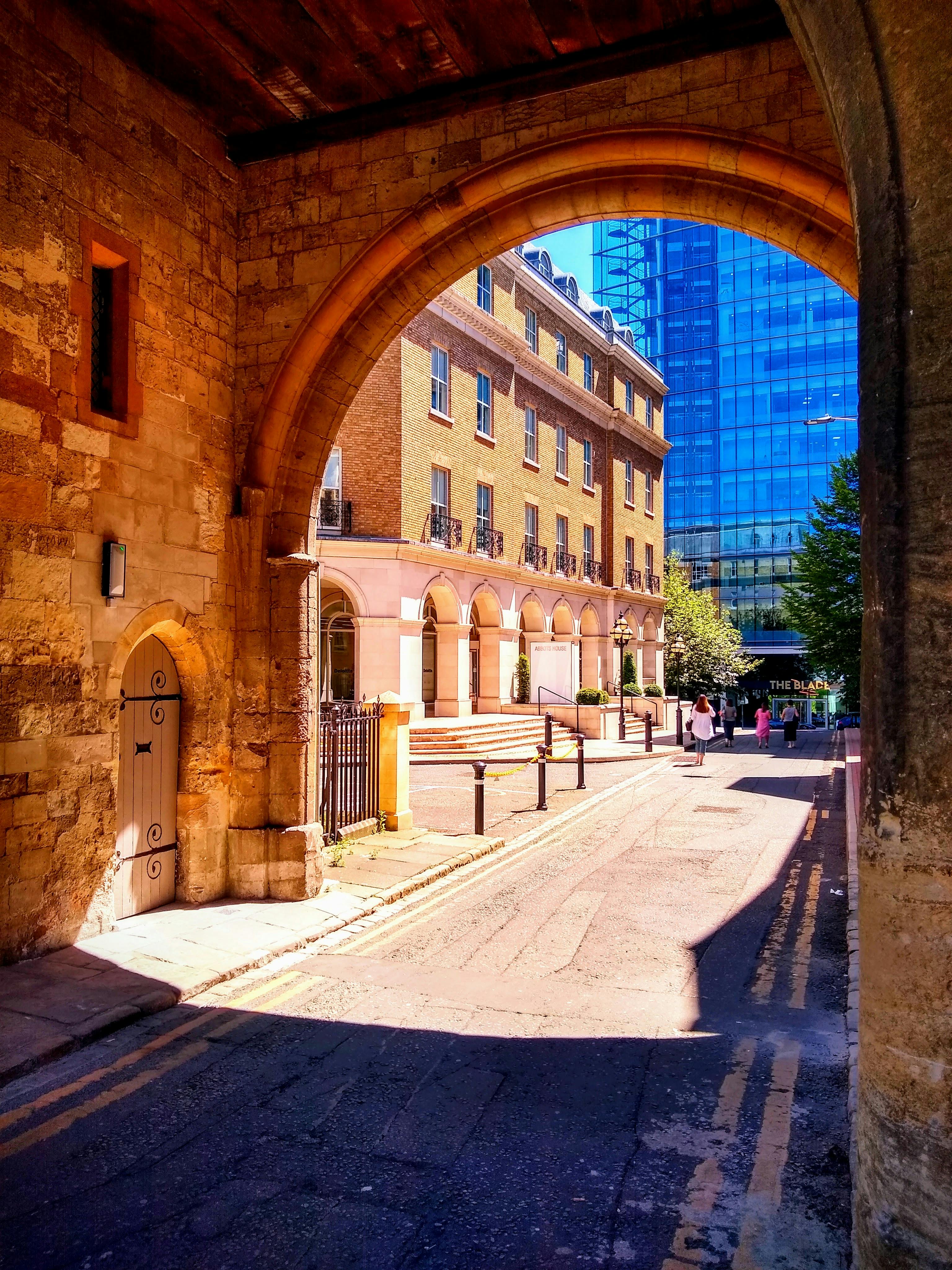 Office in Slough - photo 3