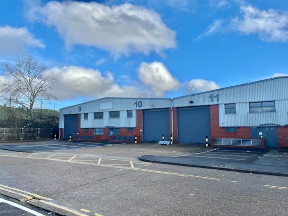 Unit 9, 10 & 11  Airlinks Industrial Estate, Heston, Heathrow, Industrial To Let - 9 10 11 Airlinks - Main 2.jpg