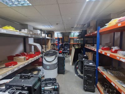 Unit 6A, Stockport, Industrial/Logistics / Office To Let - 20250610_122613.jpg