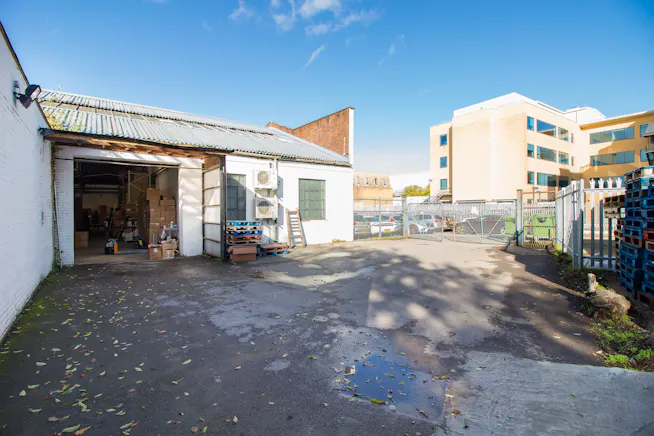 The Ten Building Slough Industrial Warehouse To Let Telsar The Ten Building Slough Industrial Warehouse To Let Telsar