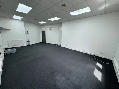 Oakfield House, Motherwell, Office To Let - IMG_1822.jpeg