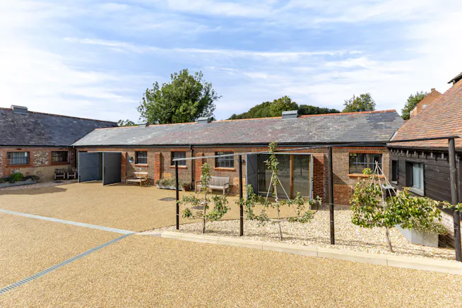 Manor Farm Barns, Hughenden Manor Estate, High Wycombe, Offices To Let - 115001 Manor Barn Farms (11).jpg