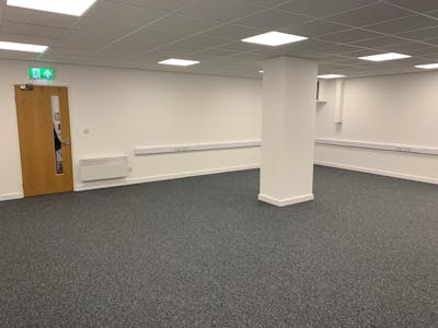 Trinity Point, Halesowen, Office To Let - Trinity Point picture No. 4