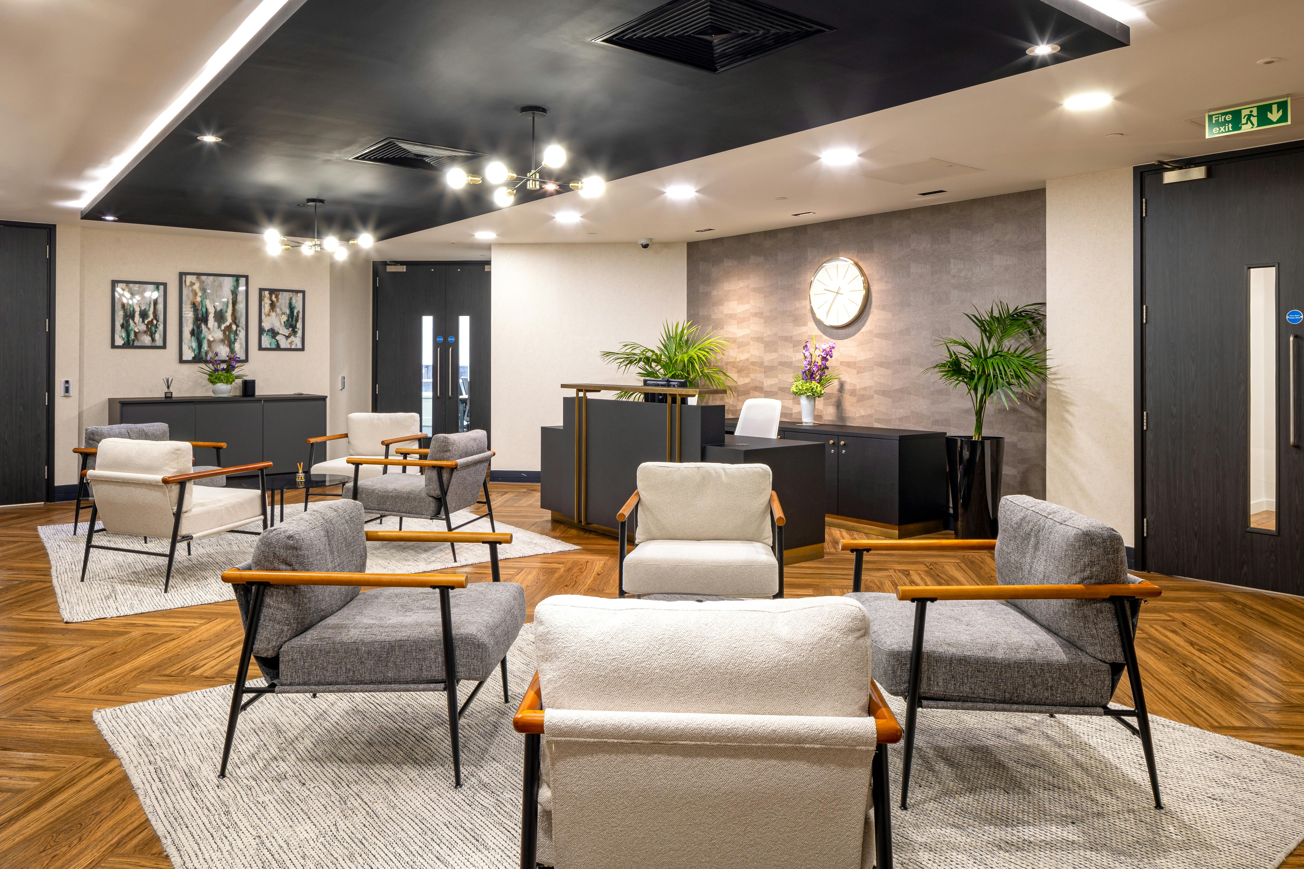 Office in London - photo 2