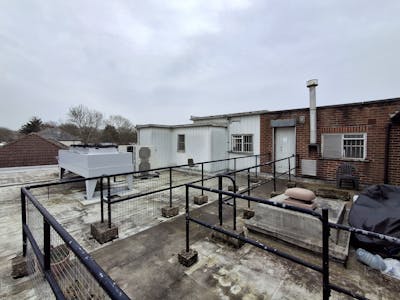 219 Gudge Heath Lane, Fareham, Investment / Residential / Retail For Sale - 20260306_105543.jpg