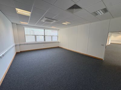 Modern Offices To Let in Newcastle, Newcastle Upon Tyne, Office To Let - Page 2.2.jpg