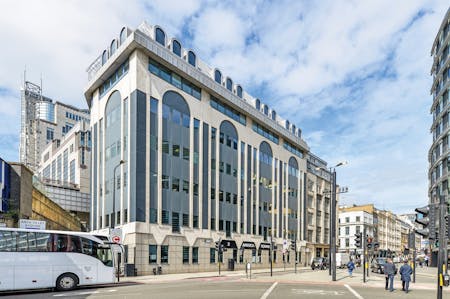 2 America Square, London, Office To Let - 1 2 America Square External.jpg