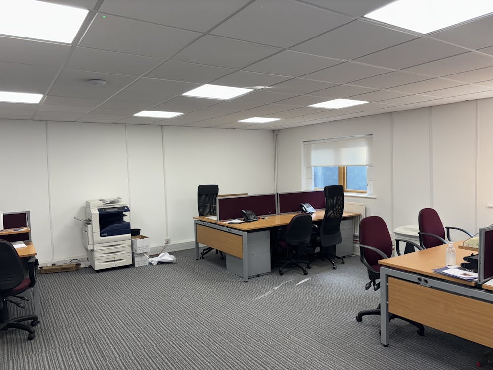 Unit 4, Pavilion Business Park, Leeds, Office To Let - IMG_2430.jpg