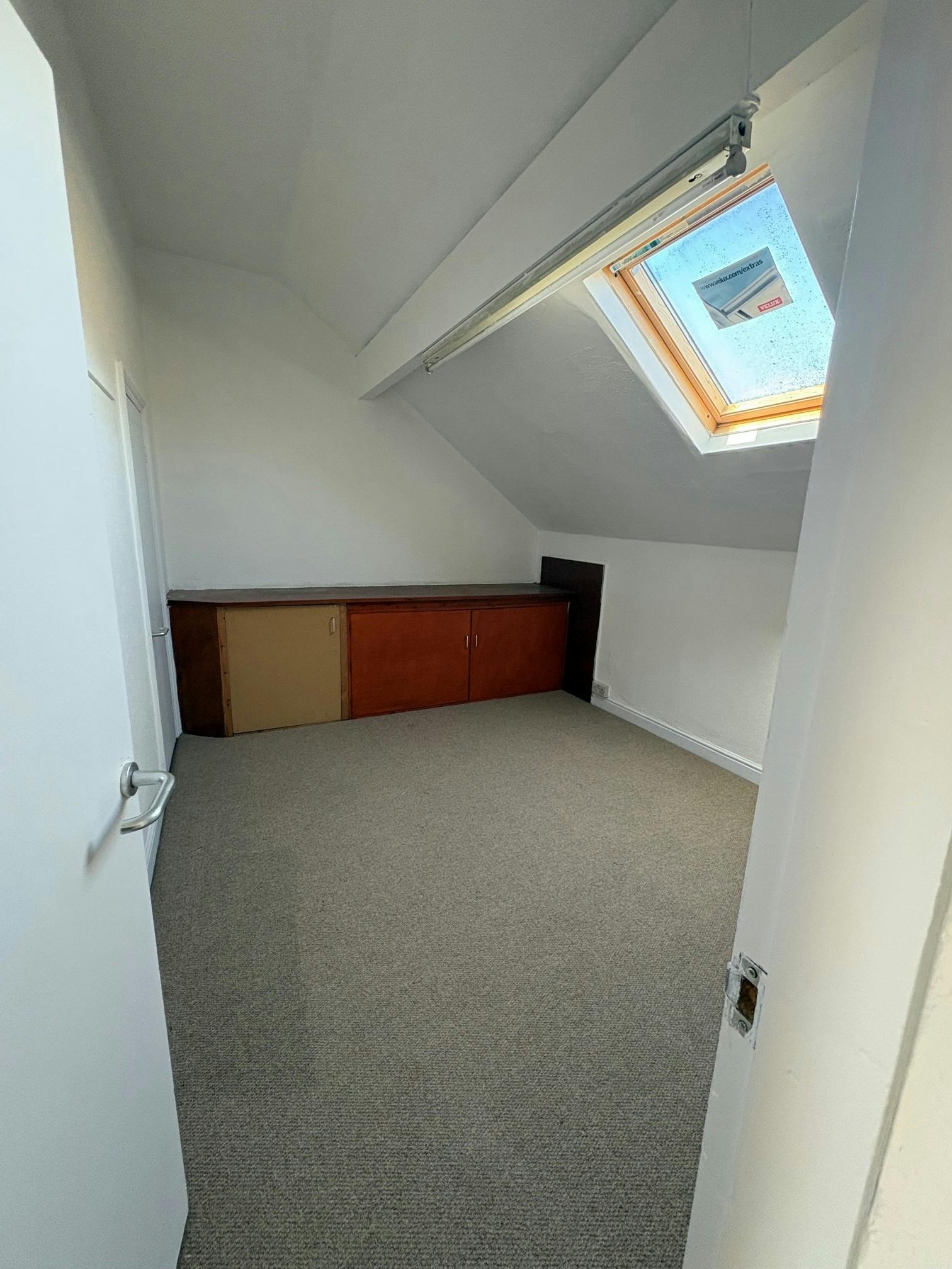114 New Road Side, Leeds, Leisure / Offices / Retail For Sale - xx12.jpg