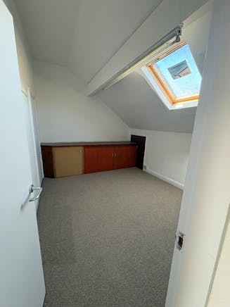 114 New Road Side, Leeds, Leisure / Offices / Retail For Sale - xx12.jpg