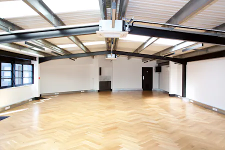Spectrum House, London, Office To Let - slide_5.png