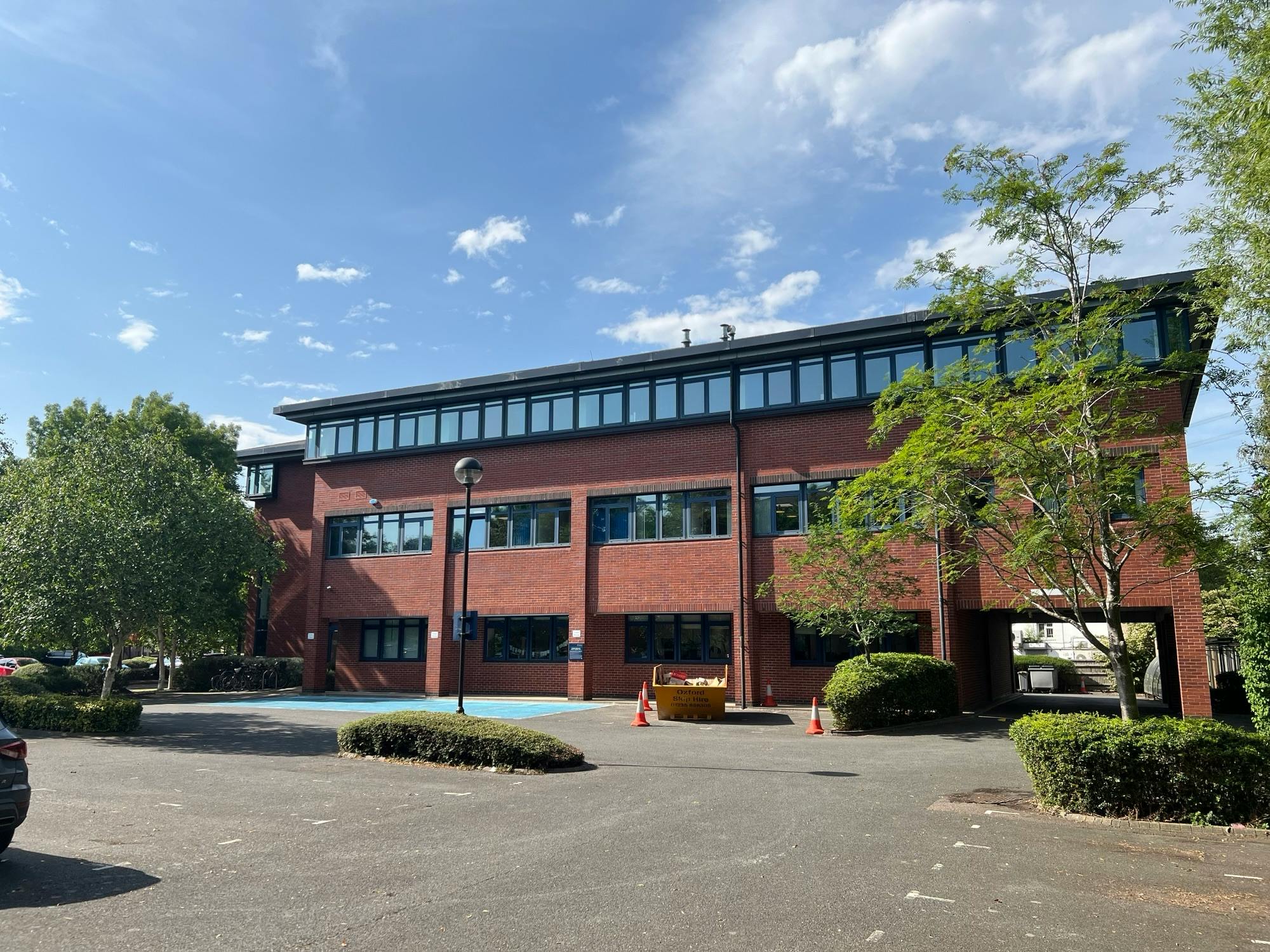 Office in Oxford - photo 3