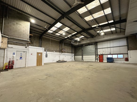 Unit A1, Bramingham Business Park, Luton, Industrial For Sale - IMG_2965.JPG