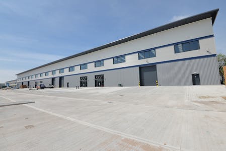 Units 4a & 4b - Vauxhall Trading Estate, Reddish, Industrial / Warehouse To Let - DSC_3858 RT.jpg