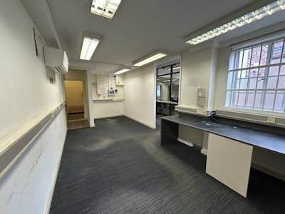 1 Stratford Road, Alcester, Residential / Retail For Sale - IMG_1598.JPEG
