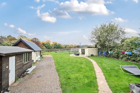 Far View, The Common, West Drayton, Residential / Open Storage For Sale - 1365111168e921e9b8437.jpg