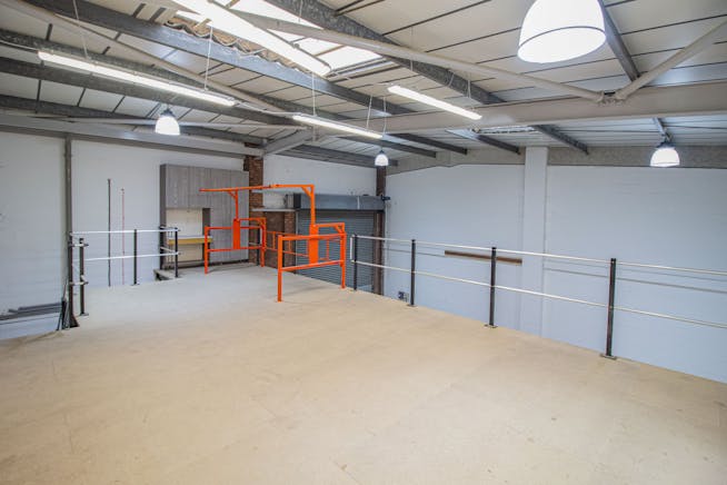 Unit 10, Britannia Industrial Estate, Poyle, Industrial / Warehouse To Let - 4 _1.jpg