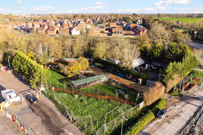 Storage Yard, Old Risborough Road, Aylesbury, Land To Let - 100535_Storage Yard at Old Risborough Road3.jpg