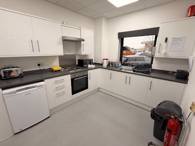 18-19 Aviation Way, Southend-on-Sea, Office To Let - IMG20251119WA0016.jpg