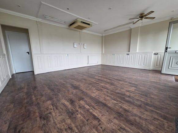 503 High Road, Benfleet, Retail For Sale - IMG20251209WA0048.jpg