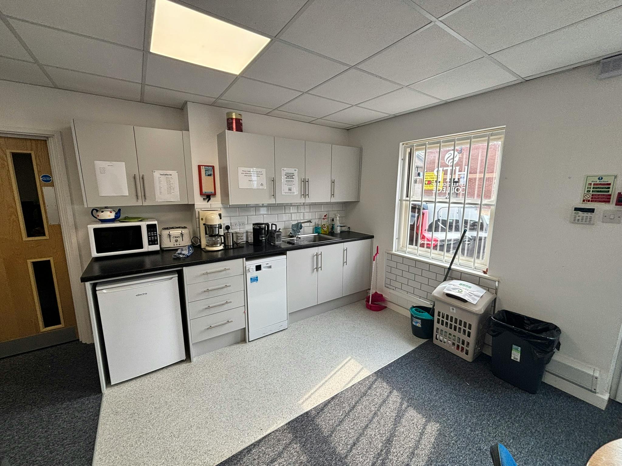 Office in Portsmouth - photo 3