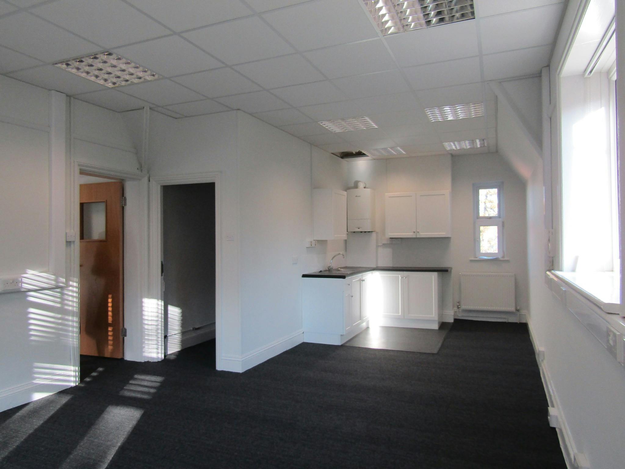 Second Floor, The Old Court House, Ascot, Offices To Let - 8e73b91cd1ac0a3ed97bee73e0f8d9478961d97d.jpg