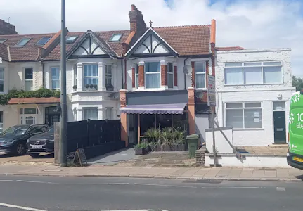 44 Upper Richmond Road West, London, Office / Retail To Let - 20260617_143308.jpg