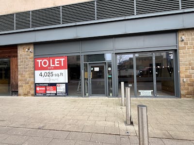 Unit 12/13 - Broad Street Plaza, Broad Street Plaza, Halifax, Leisure / Restaurant / Cafe To Let - IMG_8755.jpeg