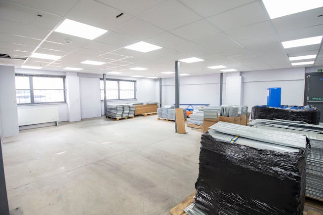 Unit 21 Sarum Complex, Uxbridge, Industrial / Warehouse For Sale - 3.jpg