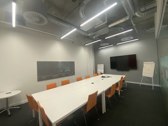 Matrix House, Basing View, Basingstoke, Offices To Let - image00008.jpeg