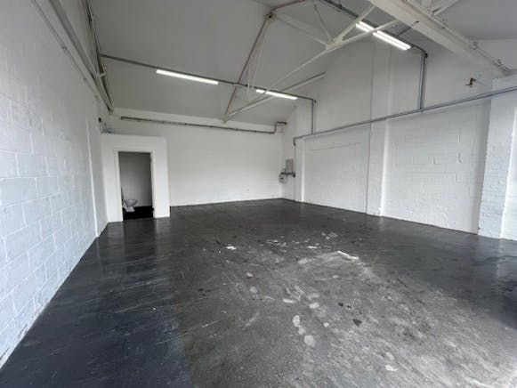Unit 12, Osram Road, Wembley, Industrial / Warehouse To Let - 12 Osram Internal.jpg