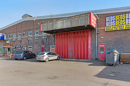 Unit 3 Meridian Trading Estate, Charlton, Industrial / Trade Counter To Let - Forest_Real_EstateUnit_3_Meridian_Trading_Estate3.jpg