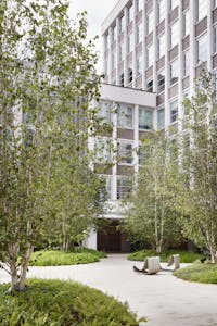 1 Oliver's Yard, London, Office To Let - Courtyard