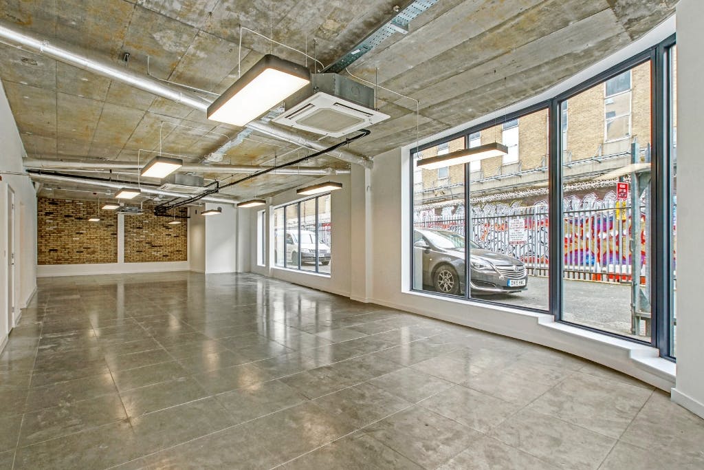 Office in London - photo 3