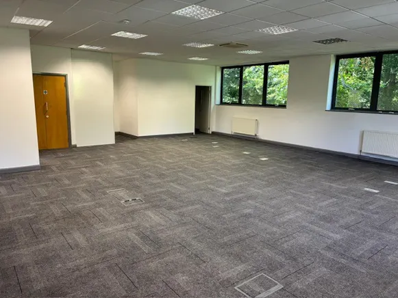 Unit 3 Millennium House, Vickers Business Centre, Basingstoke, Office To Let - MHU2Picture3 - 02 10 2026.jpg