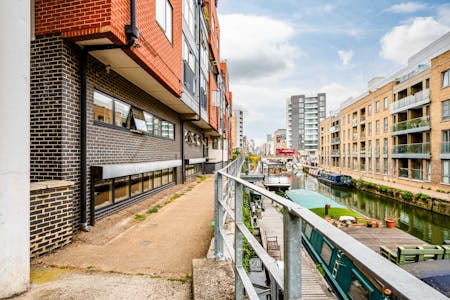 1-4 Andersens Wharf, 20 Copenhagen Place, London, Office For Sale - Andrews Wharf 14  Low Res 20.jpg