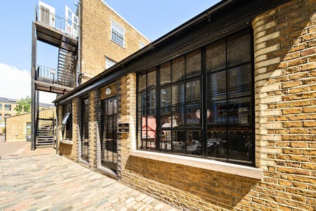 12 Printing House Yard, London, Office To Let - 130921335684ad32a3fe86ARW1.jpg