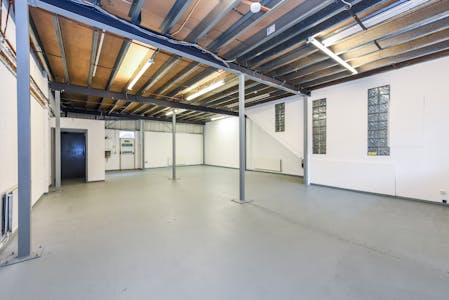 20 Metro Business Centre, Park Royal, Industrial To Let - 390850 2.jpg